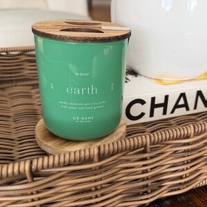 DW Home Earth Scented Candle - Green